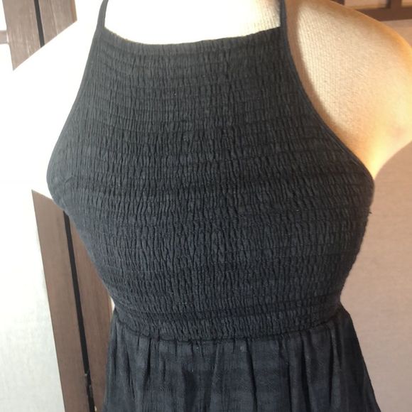American Eagle Women’s Black halter Neck mini dress size Sm./ Smocked bodice/ - Picture 3 of 12